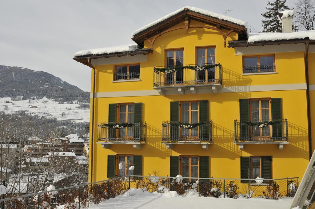 Hotel Meuble Sertorelli Reit Bormio Buitenkant foto